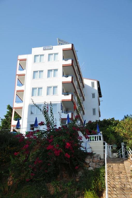 אלאניה Hotel Royal מראה חיצוני תמונה