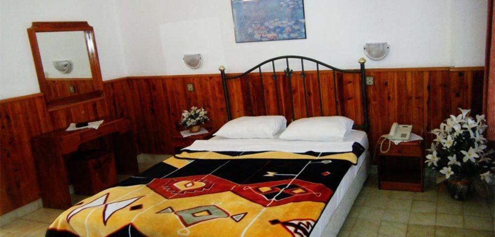 אלאניה Hotel Royal מראה חיצוני תמונה