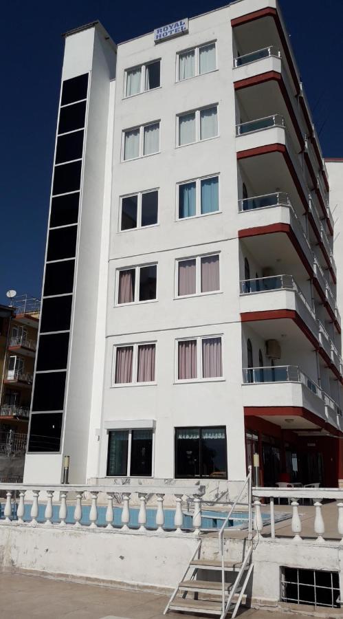אלאניה Hotel Royal מראה חיצוני תמונה